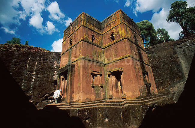 Bet Giyorgis. Den koptiske kirke Bet Giyorgis i Lalibela. Direkte udhugget i klippen; ; Lalibela; Ethiopien; Afrika; ; Kirke, kirker, kristendom, religion, koptisk, Etiopien