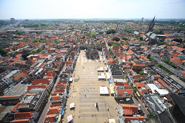 Delft. Delft med Grote Markt set fra kirket�rnet p� Nieuwe Kerk (Nye Kirke); ; Delft; Holland; ; ; turistsev�rdigheder, turisme