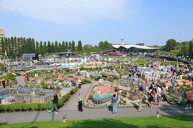 Madurodam. Madurodam i Den Haag med miniaturehuse fra hele verden; ; Madurodam / Den Haag; Holland; ; ; Turisme, turistsev�rdigheder, sev�rdigheder, fritid, forlystelsespark, huse, miniaturer