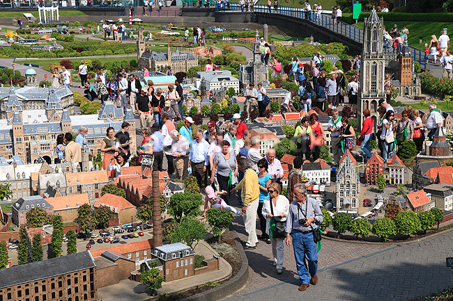 Madurodam. Madurodam i Den Haag med miniaturehuse fra hele verden; ; Madurodam / Den Haag; Holland; ; ; Turisme, turistsev�rdigheder, sev�rdigheder, fritid, forlystelsespark, huse, miniaturer