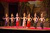 Khmer dansere. Khmer dansere ved Khmer dans show i Siem Reap i Cambodia  Siem Reap Cambodia   Turisme, ferie, rejser, sightseeing