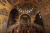 Venedig. Kirkerummet i Markuskirken (Saint Mark's Basilica) (Basilica Cattedrale Patriarcale di San Marco ) med forgyldte mosaikker  Venedig Italien  sev�rdigheder turisme