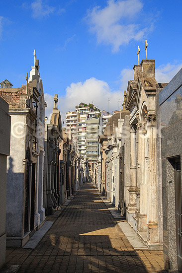 Buenos Aires. Gravmonumenter p� Cementerio de la Recoleta kirkeg�rde i Buenos Aires; ; Buenos Aires; Argentina; Sydamerika; ; kirkeg�rde