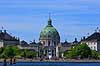 Amalienborg og Marmorkirken. Amalienborg og Marmor Kirken / Frederiks Kirke set fra Operahuset  K�benhavn Danmark  Sev�rdigheder 