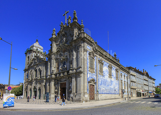 Igreja do Carmo. Den kakkel-dekorerede kirke Igreja do Carmo i Porto; ; Porto; Portugal; ; ; Kirker, kristendom