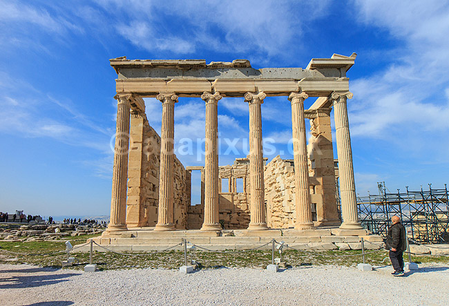 Akropolis. Erechtheion templet (Temple of Athena Polias) p� Akropolis; ; Akropolis / Athen; Gr�kenland; ; Sev�rdigheder; Hellas, Acropolis, templer