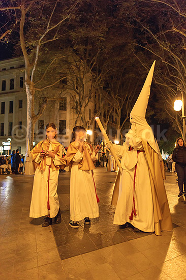P�skeprocession i Palma de Mallorca. P�ske procession p� Passeig del Born i Palma de Mallorca under La Semana Santas (den hellige uge); ; Palma de Mallorca; Spanien; ; Sev�rdigheder; Kristendom, katolsk, religion, p�sken