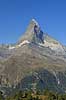 Matterhorn. Det ikoniske bjerg Matterhorn set fra n�r bjergs�en Stellisee  Zermatt Schweiz   Alperne, bjerglandskab, Alpelandskab, bjergvandring