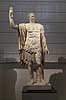 Marcus Holconius Rufus. Marmor statue af Marcus Holconius Rufus (Marco Oconio Rufo). Fra mellem Via Stabiana og Via dell Abbondanza i Pompeji - Ark�ologisk Museum, Napoli  Museo Archeologico Nazionale di Napoli� / Napoli / Campania Italien  Sev�rdigheder Museer, ark�ologi