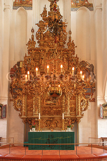 Alter i Helsing�r domkirke. Alteret i Helsing�r Domkirke eller Sankt Olai kirke; ; Helsing�r; Danmark; ; Sev�rdigheder; turistsev�rdigheder, religion, kristendom, kirker, kirke, domkirker
