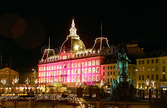 Juleudsmykning af Magasin; ; K�benhavn; Danmark; Europa; ; stormagasiner