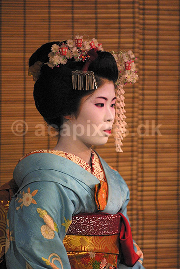Maiko danserinde. Japansk maiko danseinde ved Miyako Odory (Maiko dans) i Kyoto; ; Kyoto; Japan; Asien; ; japansk japanere kvinder makeup make-up kimono