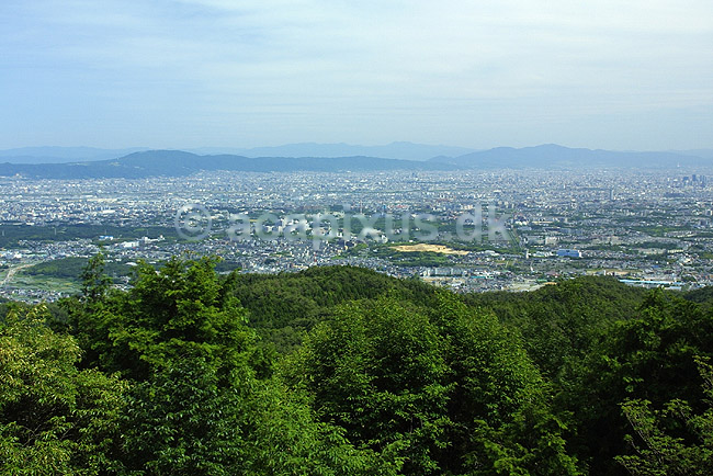 Osaka. Udsigt over Osaka set fra Meijinomori Minoh Quasinational Park; ; Osaka; Japan; Asien; ; byer