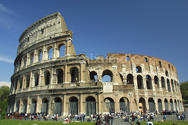 Colosseum. Colosseum i Rom; ; Rom; Italien; Europa; ; romerriget, gladiatorkampe, turistsev�rdigheder, teatre, Colosseo, Coloseum