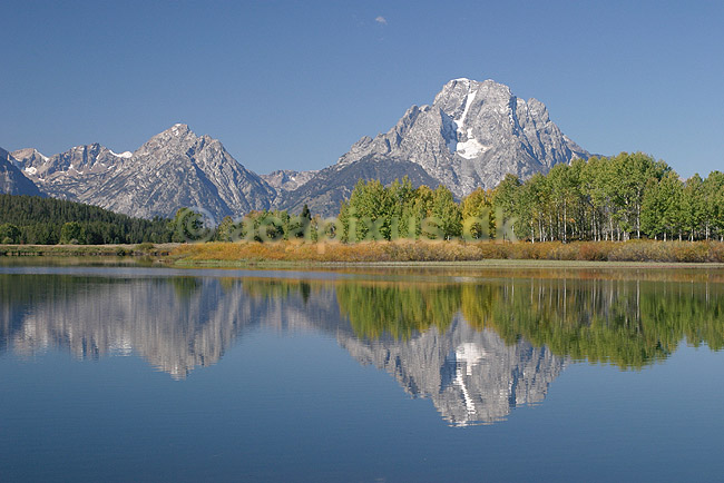 Tetons. The Grand Tetons spejler sig i Oxbow Bend p� Snake River; ; Grand Teton National Park / Wyoming; USA; Nord Amerika; ; Bjerge, nationalparker, floder, s�er, landskaber